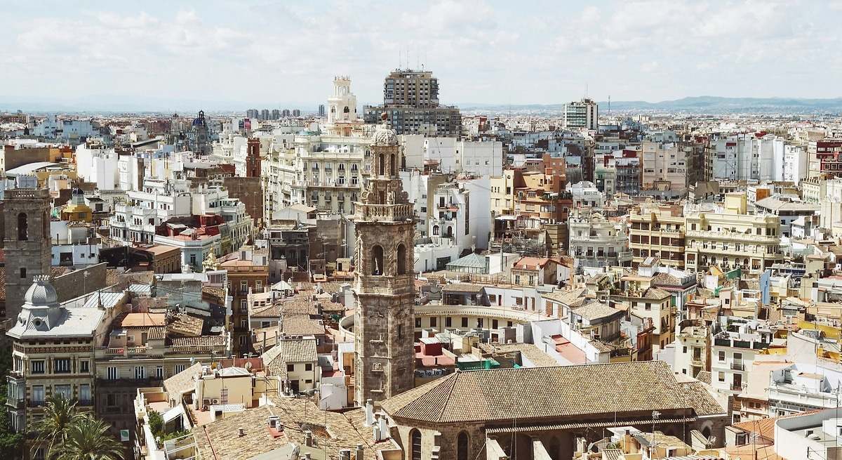Mazabi se une a la familia Boix para comprar suelo en Valencia para pisos en alquiler