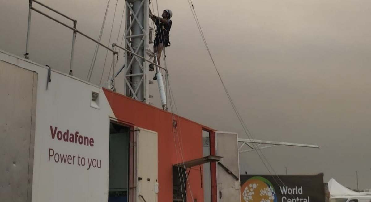 Telefonía, luz o transporte: así tratan de garantizar el suministro durante los incendios
