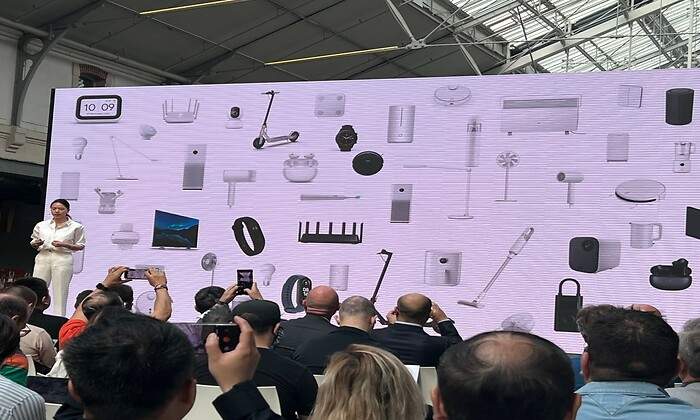 xiaomi11.jpg