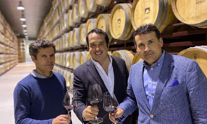 Foto--Rodrigo-Espinosa-Manuel-Rivero-y-Pablo-Ossorio.jpg