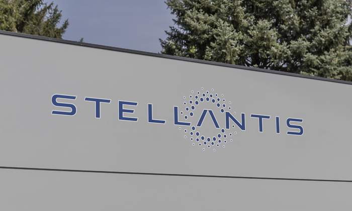 stellantis-istock.jpg