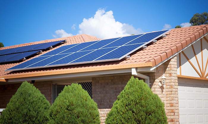 Imagen-Paneles-solares-Tejados-Gesternova.jpg