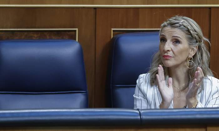 yolanda-diaz-aplaude-congreso-efe.jpg