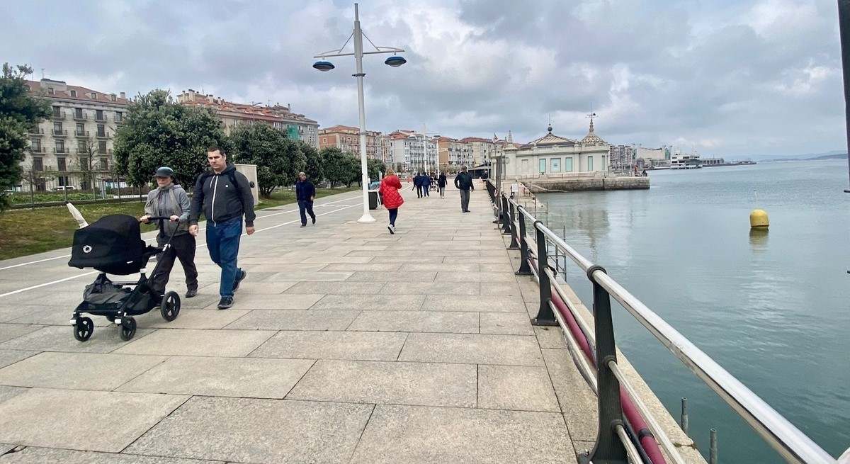 Dos de cada tres españoles desean seguir viviendo en España, pero un 41% de jóvenes se mudaría a otro país