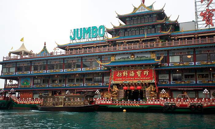 barco2-china-alamy.jpg