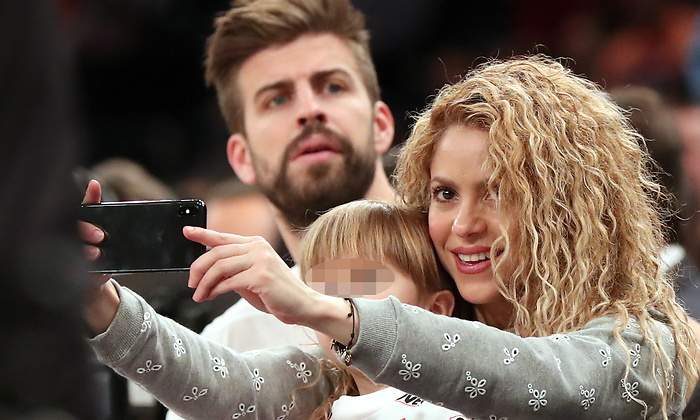 pique-shakira-show-1200.jpg