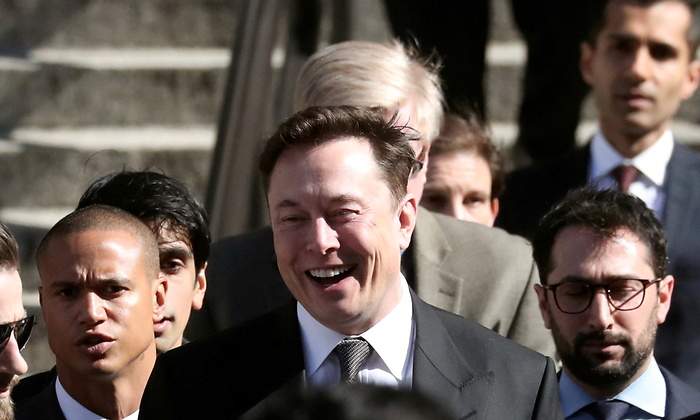elon-musk-saliendo-juicio-Reuters.jpg