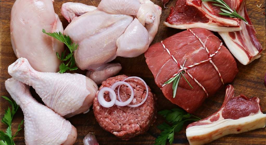 ¿Es más saludable la carne de cerdo o la de vaca? Según los dietistas, existen diferencias nutricionales importantes