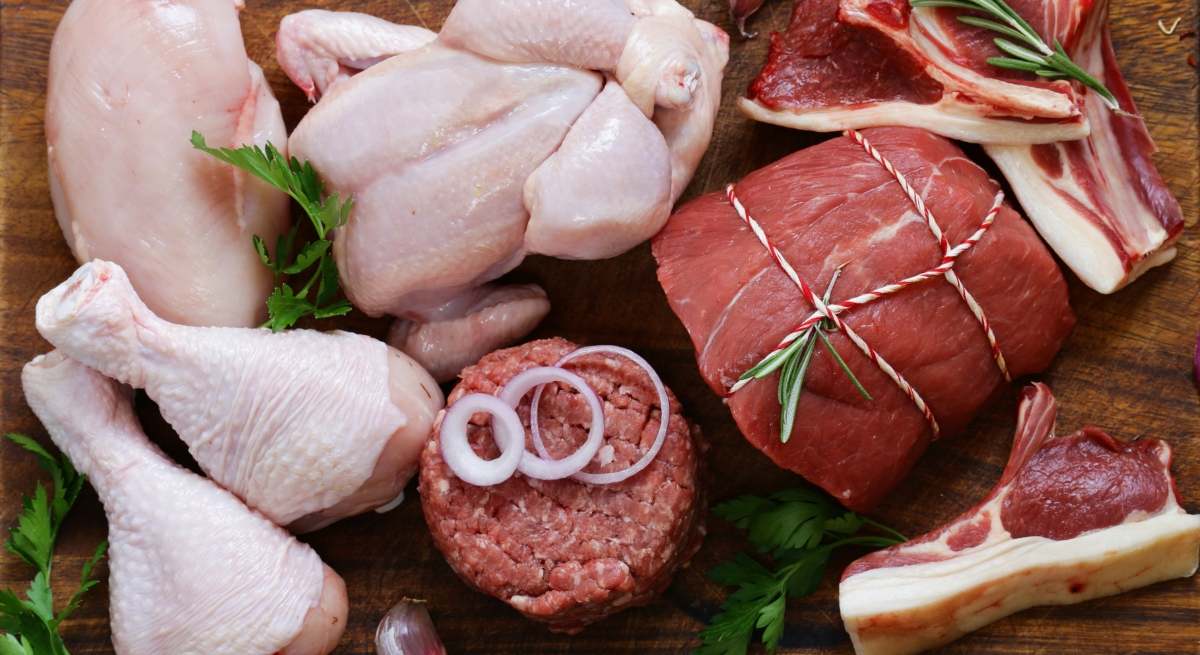 ¿Es más saludable la carne de cerdo o la de vaca? Según los dietistas, existen diferencias nutricionales importantes