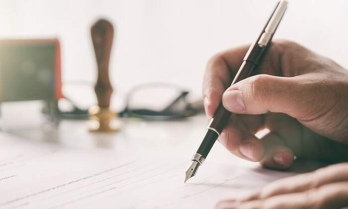 firma-contrato.jpg