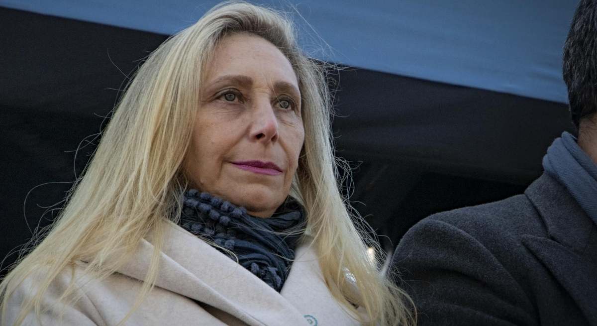 El Gobierno argentino denuncia una maniobra "orquestada" tras filtrarse grabaciones de Karina Milei
