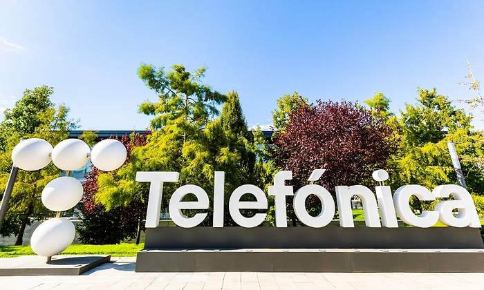 Telefonica-sede-madrid-1.jpg