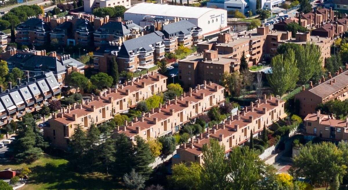 Extremadura prepara un plan de rehabilitación de su  importante parque  de viviendas vacías para sacarlas al mercado