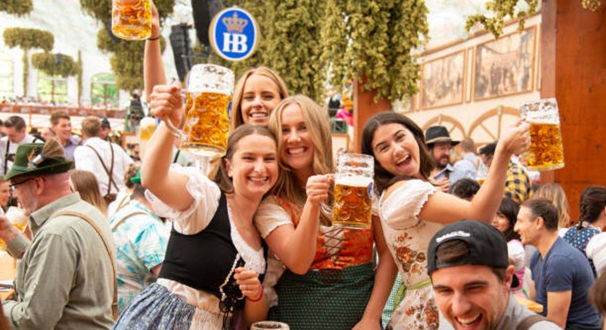 Los viajeros europeos disparan las reservas para el Oktoberfest 2025