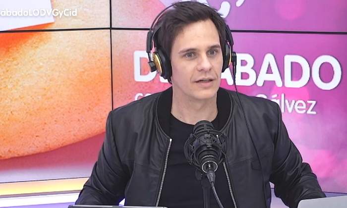 galvez-radio.jpg