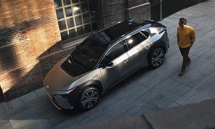 TOYOTA_BZ4X_01.jpg