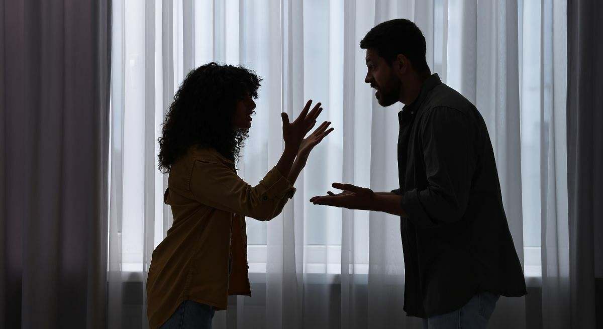 Conflictos constantes y no resueltos