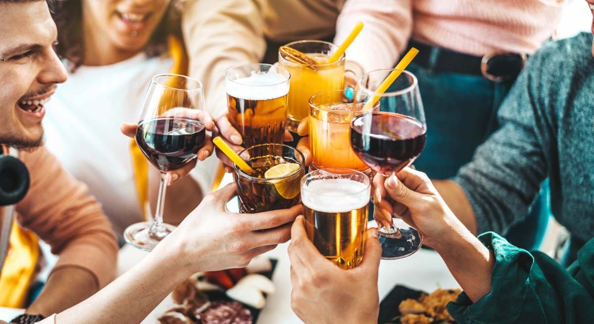 Ni el zumo ni el vino: esta es la bebida que más sube el azúcar en sangre