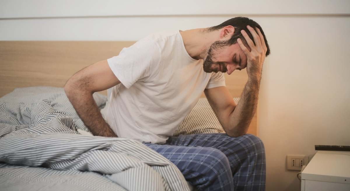 El síntoma que casi nadie conoce y que es un claro aviso de un fallo en el sistema nervioso