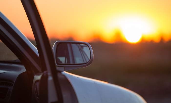 sol-calor-coche-vehiculo-iStock-873126236.jpg