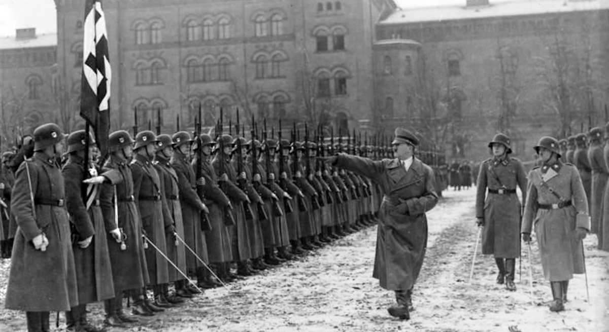 hugo boss y los uniformes nazis opiniones
