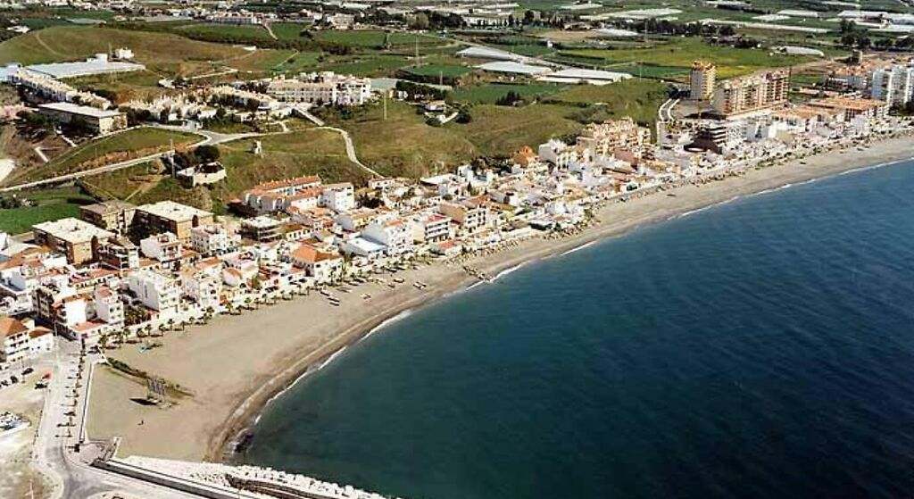 Playa de La Caleta de Vélez (Vélez-Málaga)