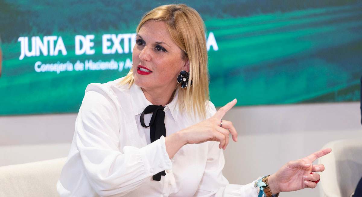 Manzano (consejera extremeña de Hacienda):  La condonación solo dificulta el regreso ordenado de las autonomías al mercado 