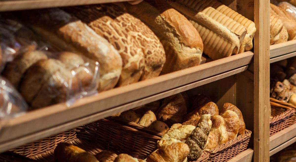 Los efectos de comer pan congelado tras estar varias horas fuera del frío para el organismo, según varios expertos