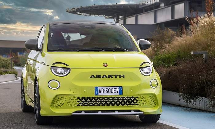 newabarth500e02-637c975fe095a.jpeg