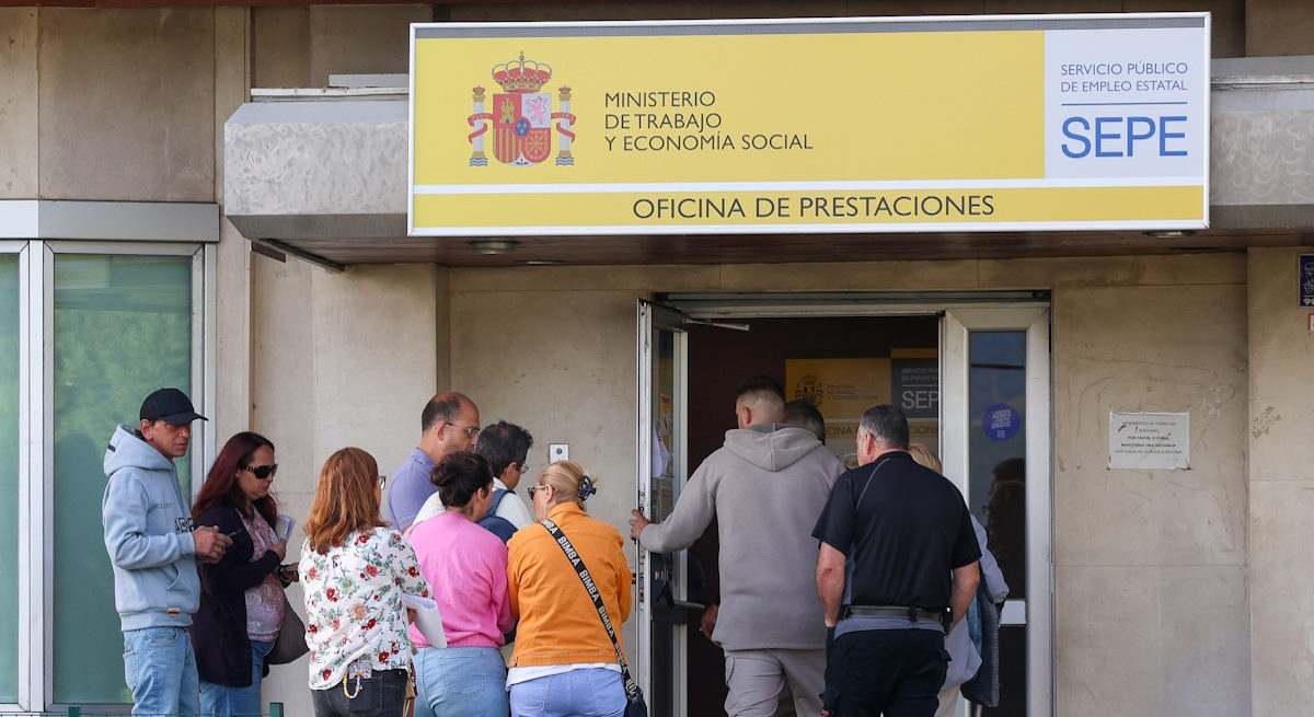 El otro 'milagro' del empleo: en nueve provincias hay más personas cobrando el paro que parados