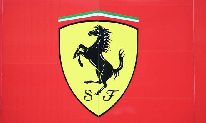 ferrari.jpg