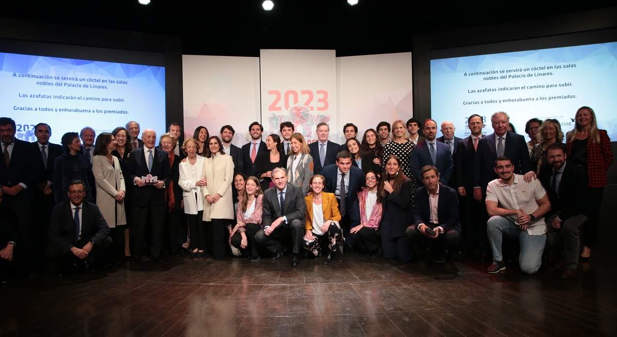 ADEFAM entrega a los Sunyer su premio a la ‘Familia Empresaria del Año 2023’