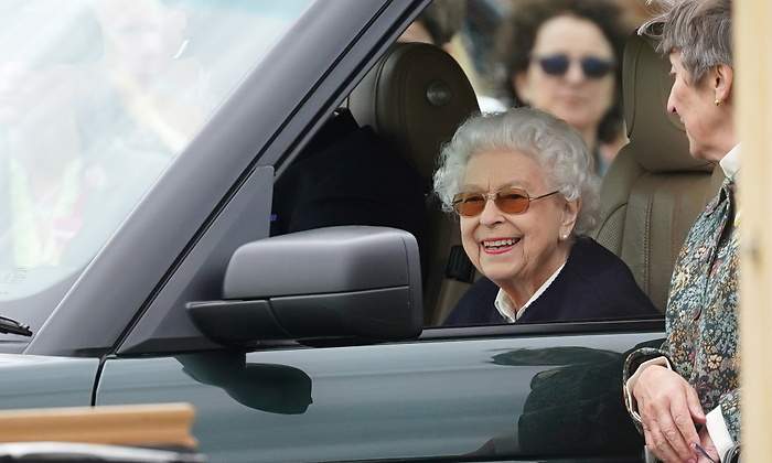 isabel-ii-windsor-1200.jpg