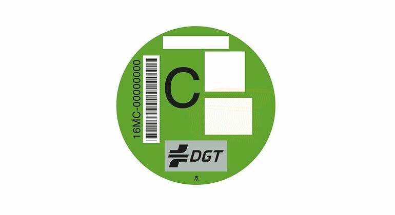 Etiqueta C de la DGT