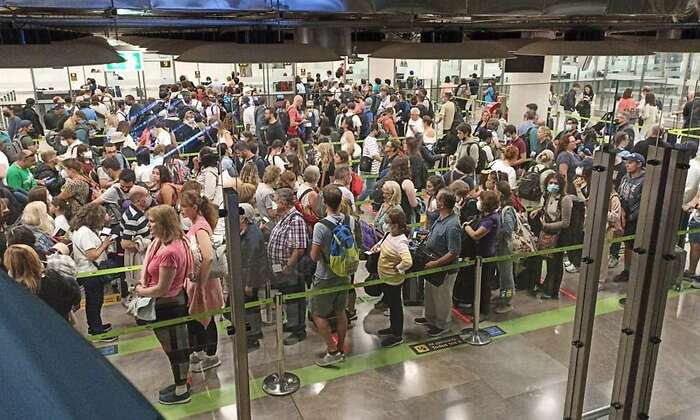 colas-aeropuertos-vuelos-europapress.jpg