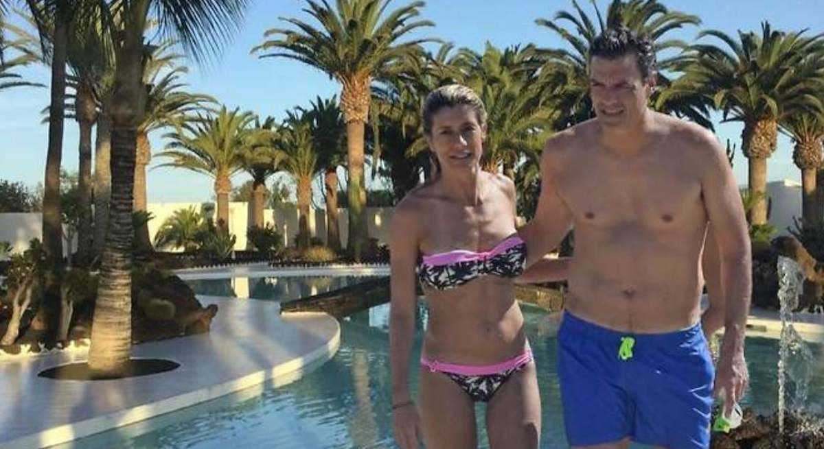 Pedro Sánchez y Begoña Gómez inician sus vacaciones en La Mareta y piden un  refuerzo extraordinario de seguridad en Lanzarote
