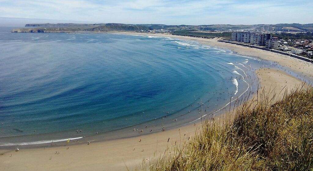 Playa de Salinas o Tercera de Luarca (Valdés)