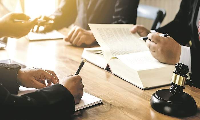 1200-x-655-Abogados-Istock.jpg