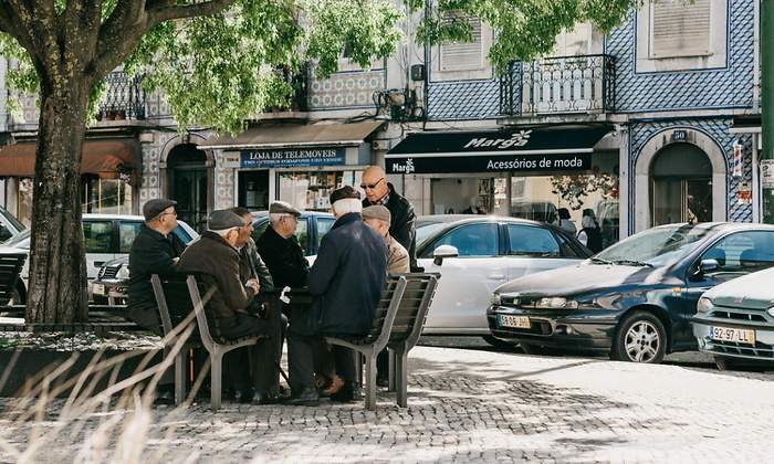 pensionistas-portugal-istock.jpg