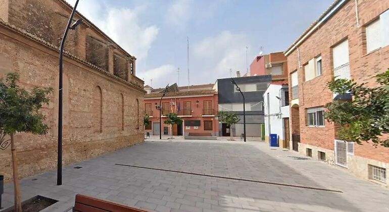 Calle salón de Llocnou de la Corona en Valencia