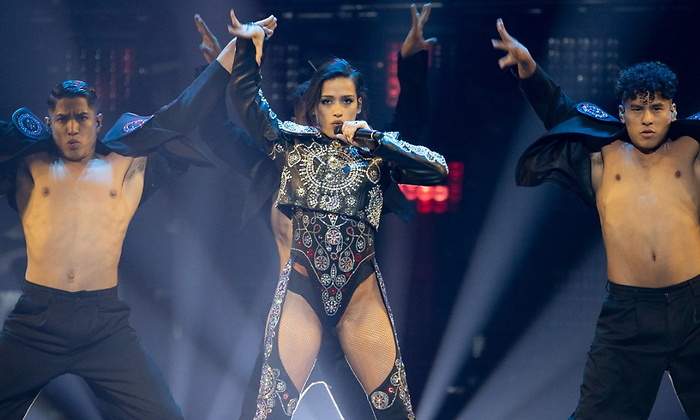 chanel-eurovision-final3.jpg