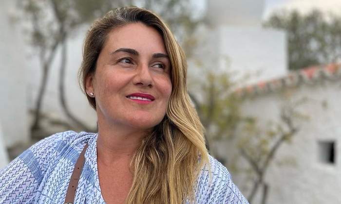 carlota-television-1200.jpg
