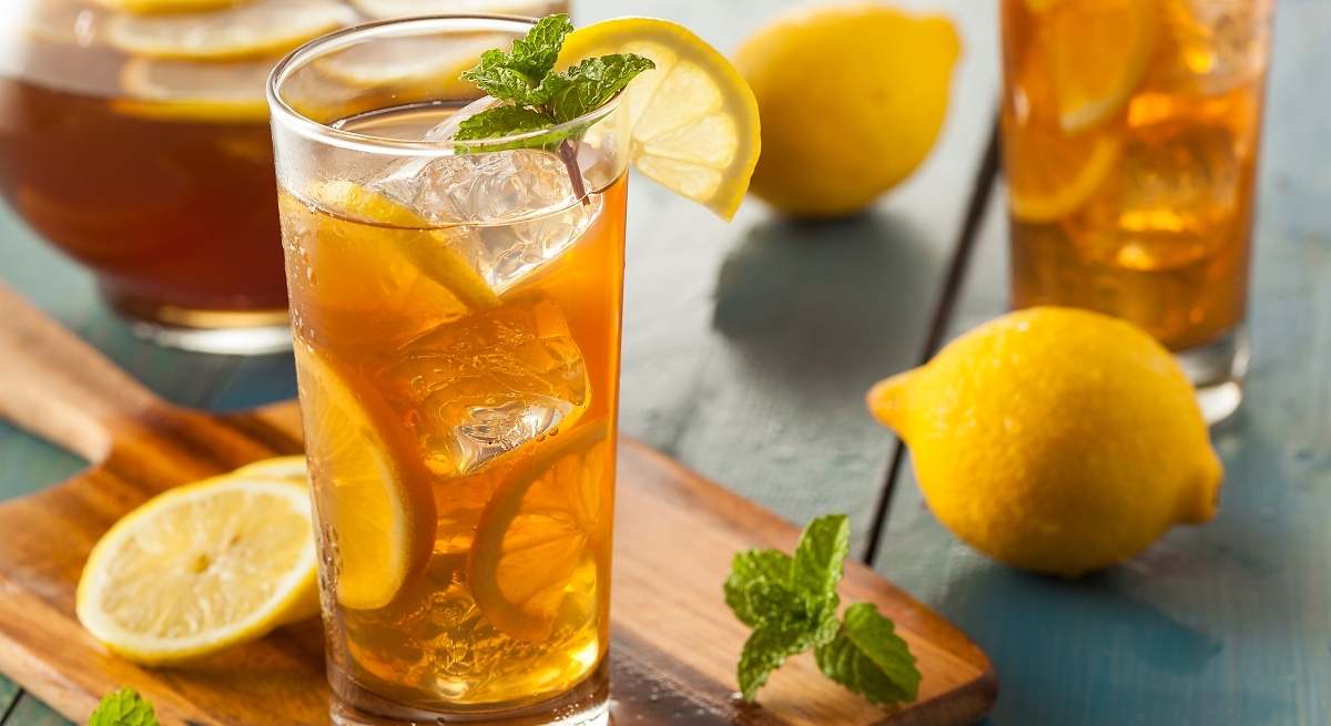 La sencilla receta para hacer té helado en casa: barato, sano y con solo cuatro ingredientes