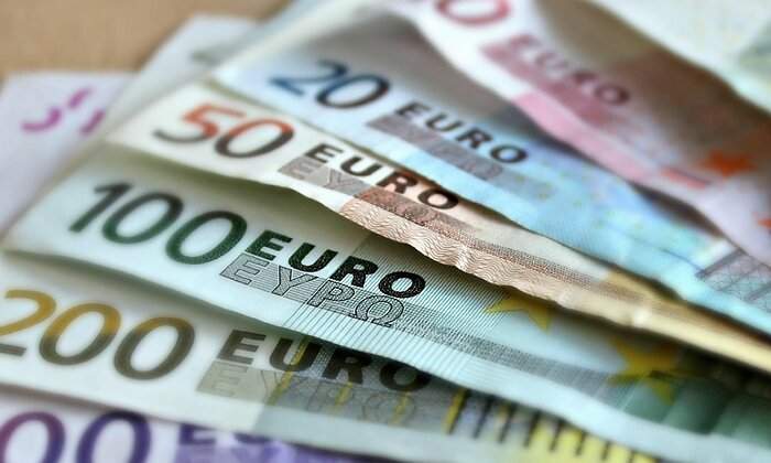 banknotes.jpg
