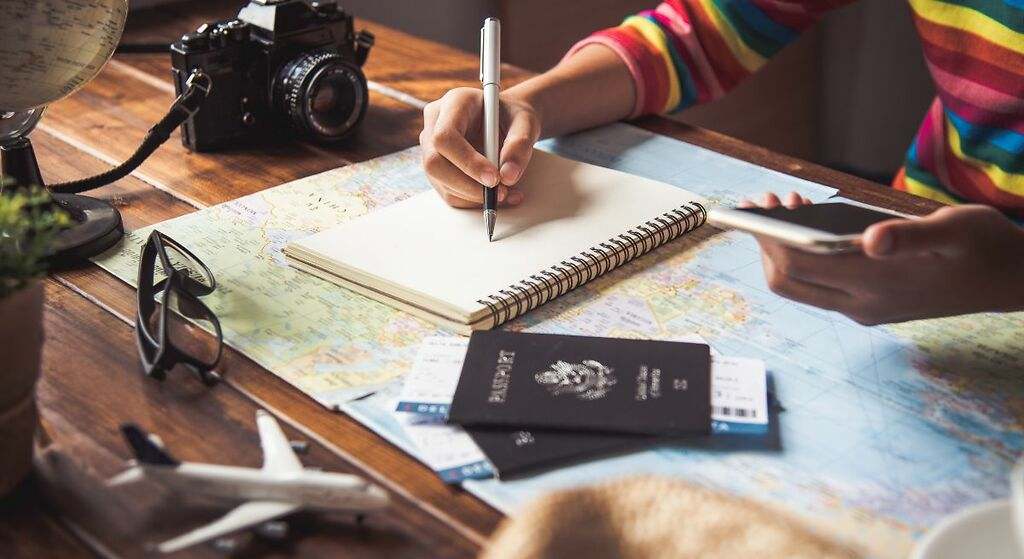 Planifica y reserva con anticipación