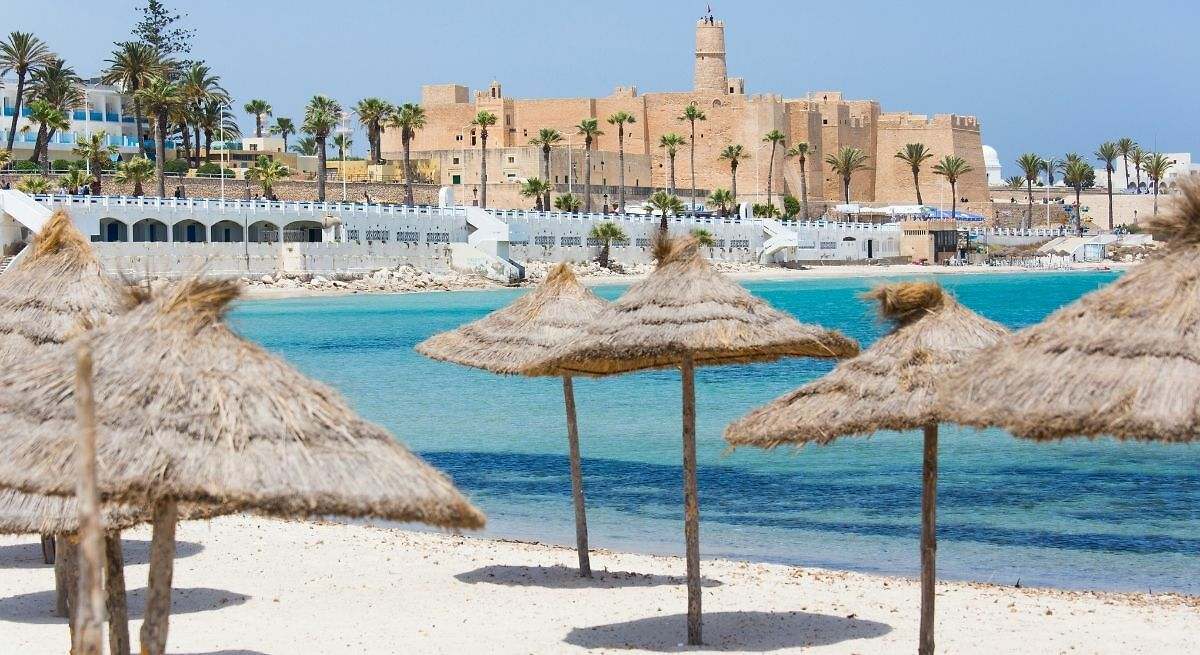 Los turistas británicos abandonan España por estos tres destinos más baratos: "Fantástica relación calidad-precio"