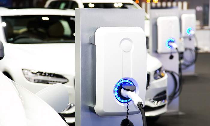 cargador-coches-electricos.jpg