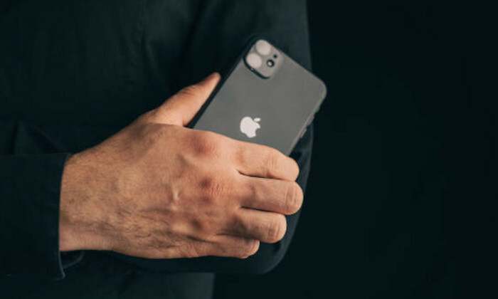 iphone-logo.jpg