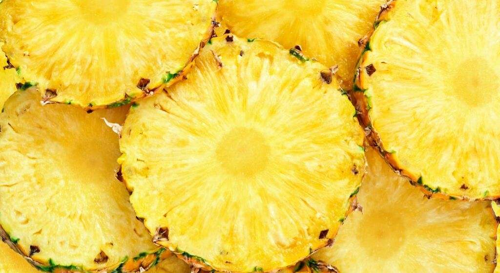 Cuáles son las enfermedades que ayuda a combatir la piña natural
