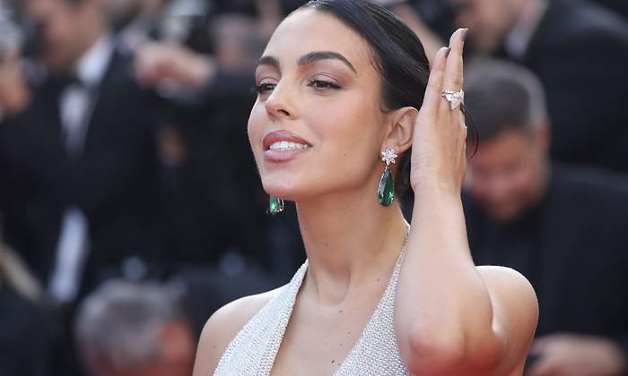georgina-cannes-alfombra1200.jpg